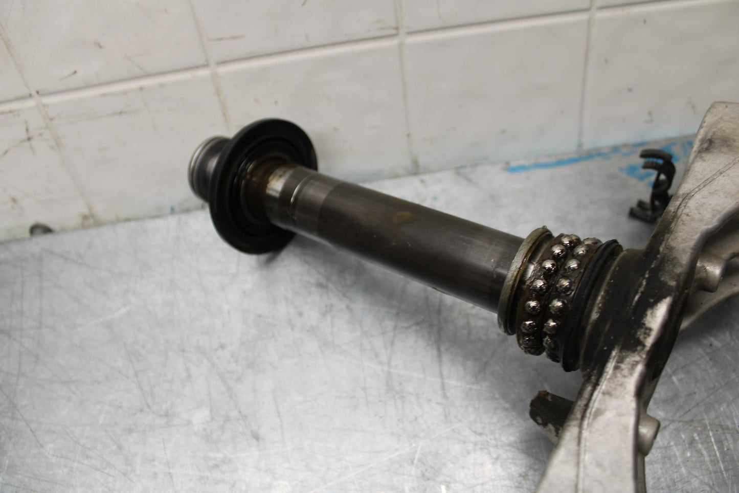 07-08 KAWASAKI CONCOURS 1400 ABS FRONT FORKS CLAMP LOWER TRIPLE TREE STEM BB449