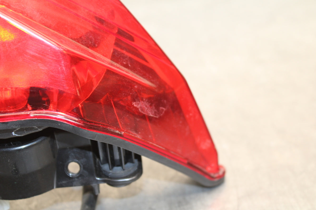 13-17 KAWASAKI NINJA 300 REAR TAIL TAILLIGHT BACK BRAKE LIGHT BB128