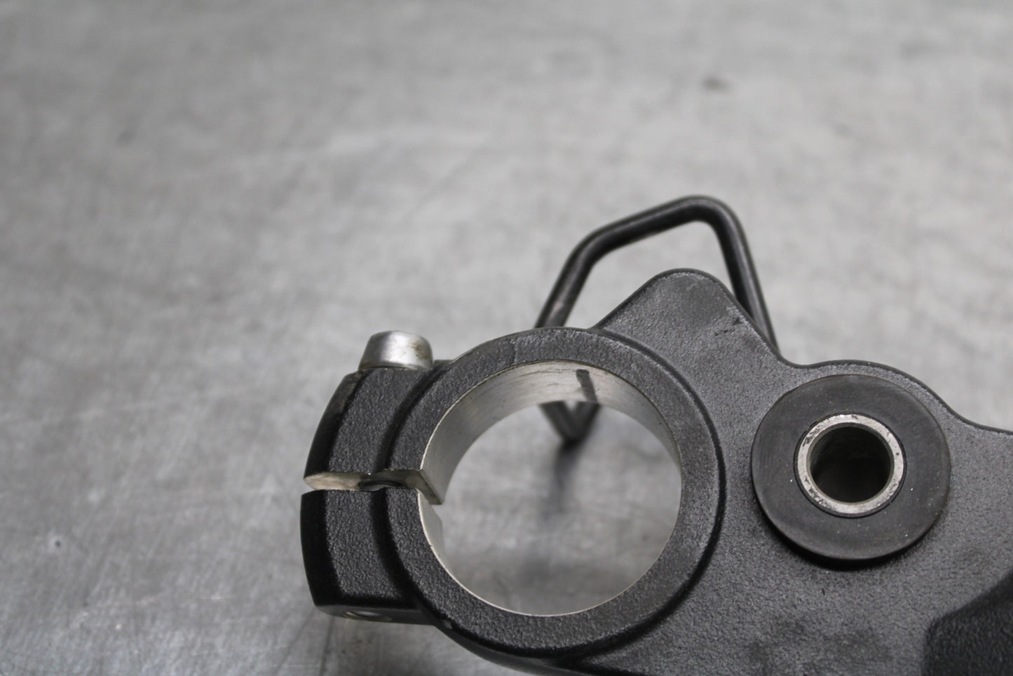 12-17 KAWASAKI NINJA 650 FORKS UPPER TRIPLE TREE CLAMP BB129