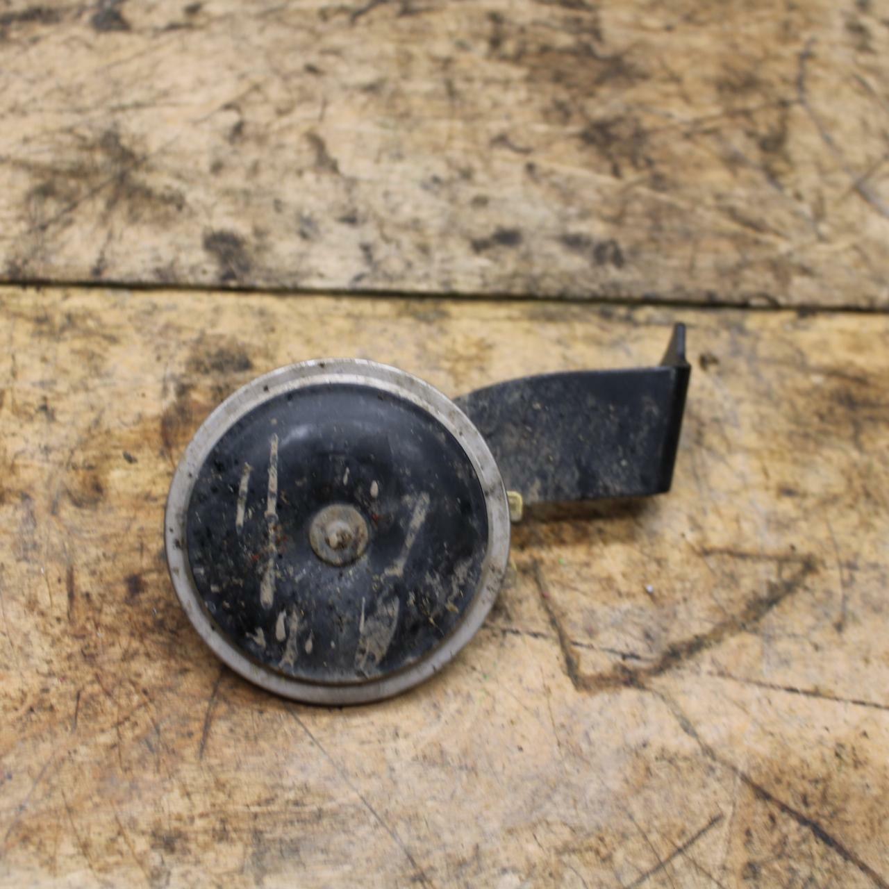 13-18 KAWASAKI NINJA ZX6R HORN SIGNAL BB349