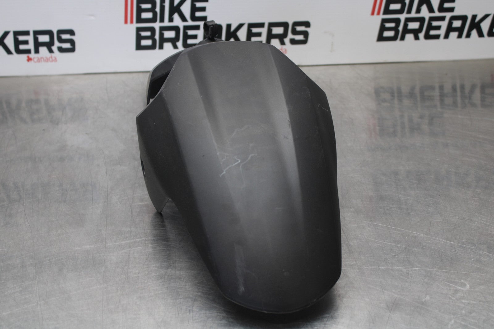 23-24 YAMAHA MT-07 FRONT WHEEL FENDER COWL FAIRING BB194