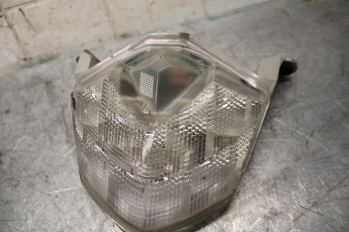2009 Kawasaki Ninja ZX6R REAR TAIL TAILLIGHT BACK BRAKE LIGHT 23025-0059  BB44