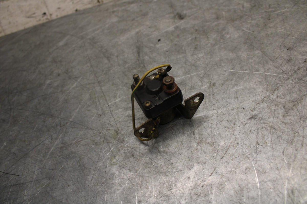 1982 Suzuki GS450L ENGINE STARTER RELAY STARTING MOTOR SWITCH 31800-37021 BB52
