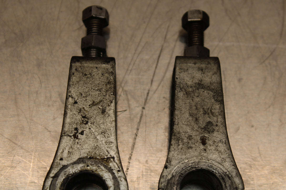 86 SUZUKI GS750ES SWINGARM CHAIN TENSIONER ADJUSTMENT BRACKETS  BB140