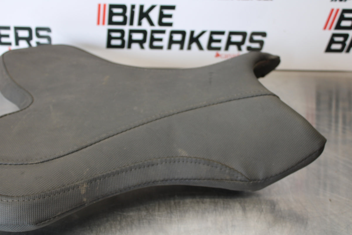 07-08 YAMAHA YZF R1 HT MOTO AFTERMARKET FRONT DRIVERS SEAT BB160