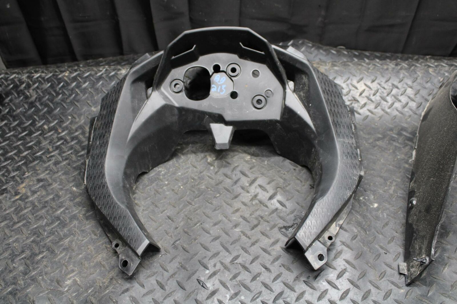 17 KAWASAKI NINJA 300 LOWER UPPER FRONT UPPER INNER COWL FAIRING DASH SET BB215