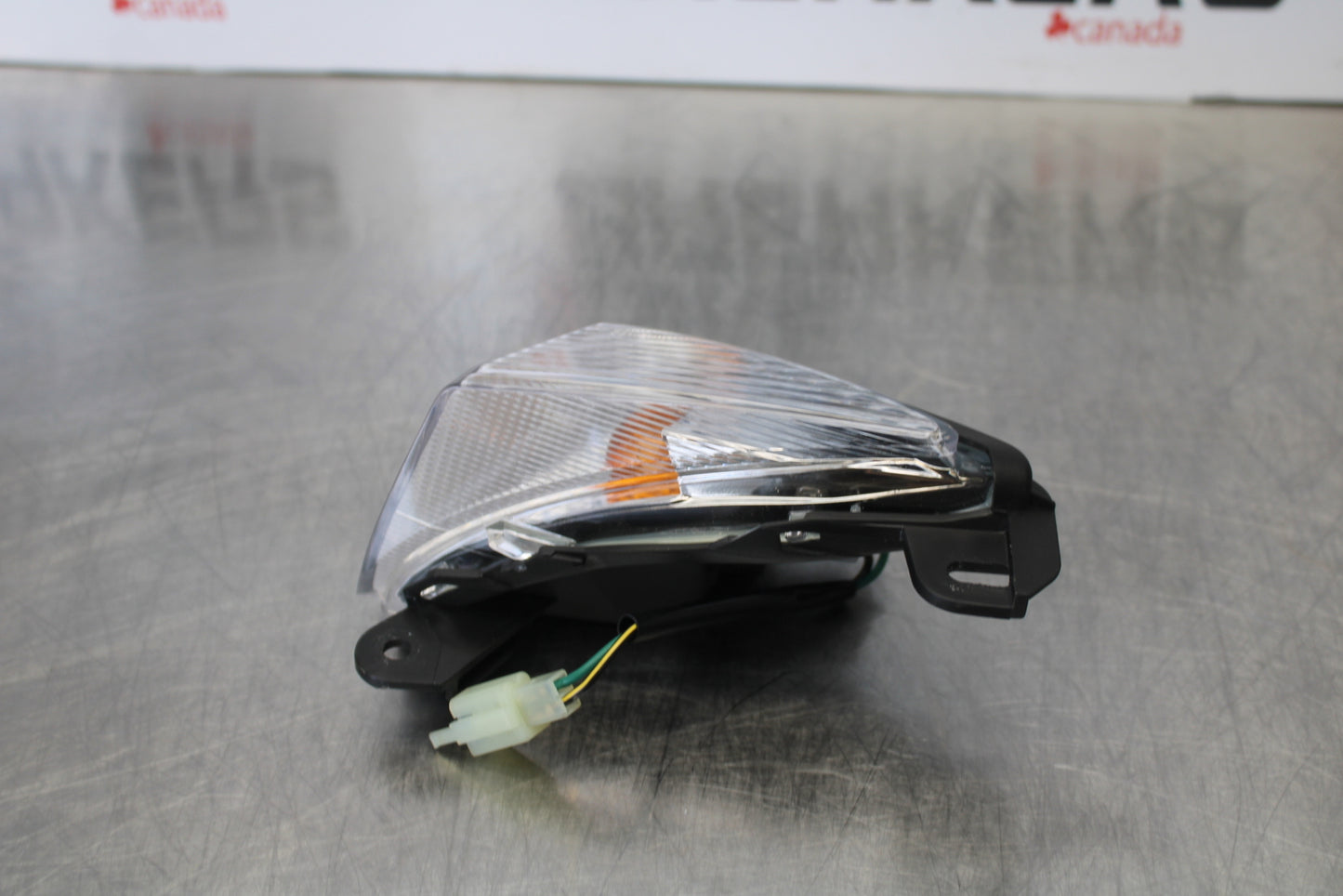 23-24 KAWASAKI NINJA ZX14R NEW!! RIGHT FRONT TURN SIGNAL LIGHT INDICATOR BB169