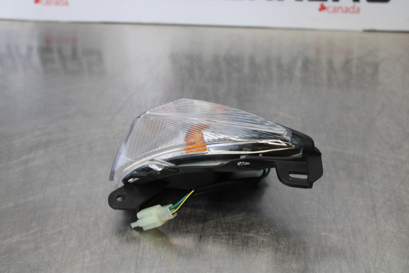 23-24 KAWASAKI NINJA ZX14R NEW!! RIGHT FRONT TURN SIGNAL LIGHT INDICATOR BB169