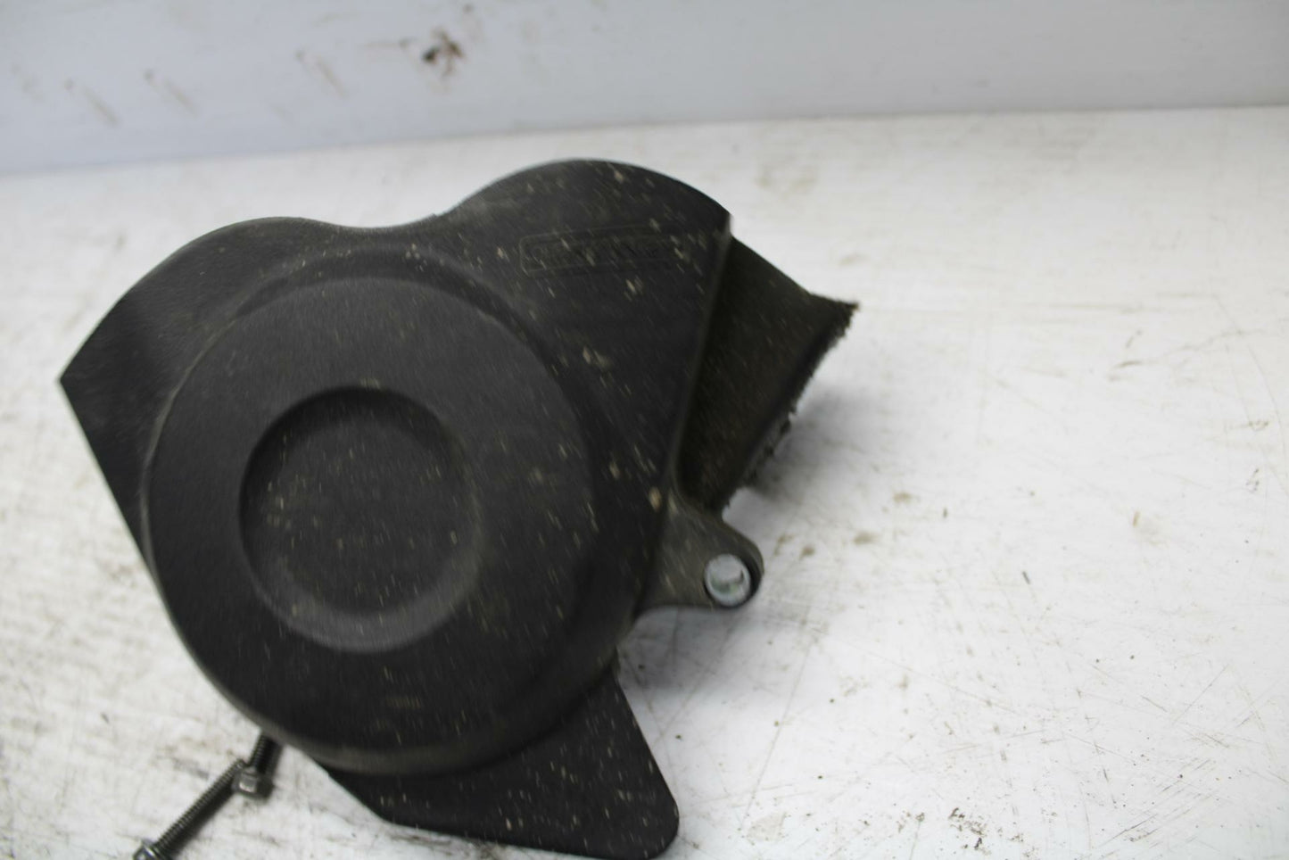 07-09 KAWASAKI VERSYS 650 ENGINE SPROCKET COVER BB302