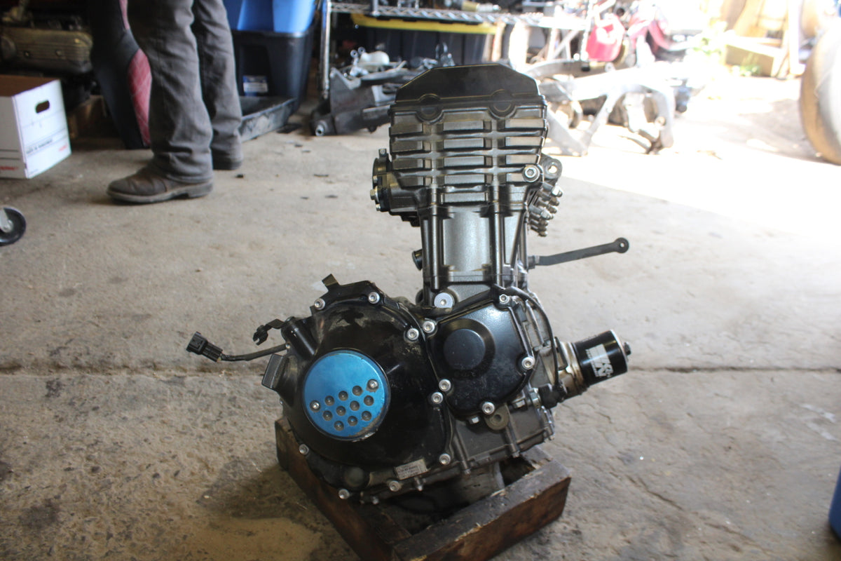03-06 KAWASAKI Z1000 ENGINE MOTOR BB164