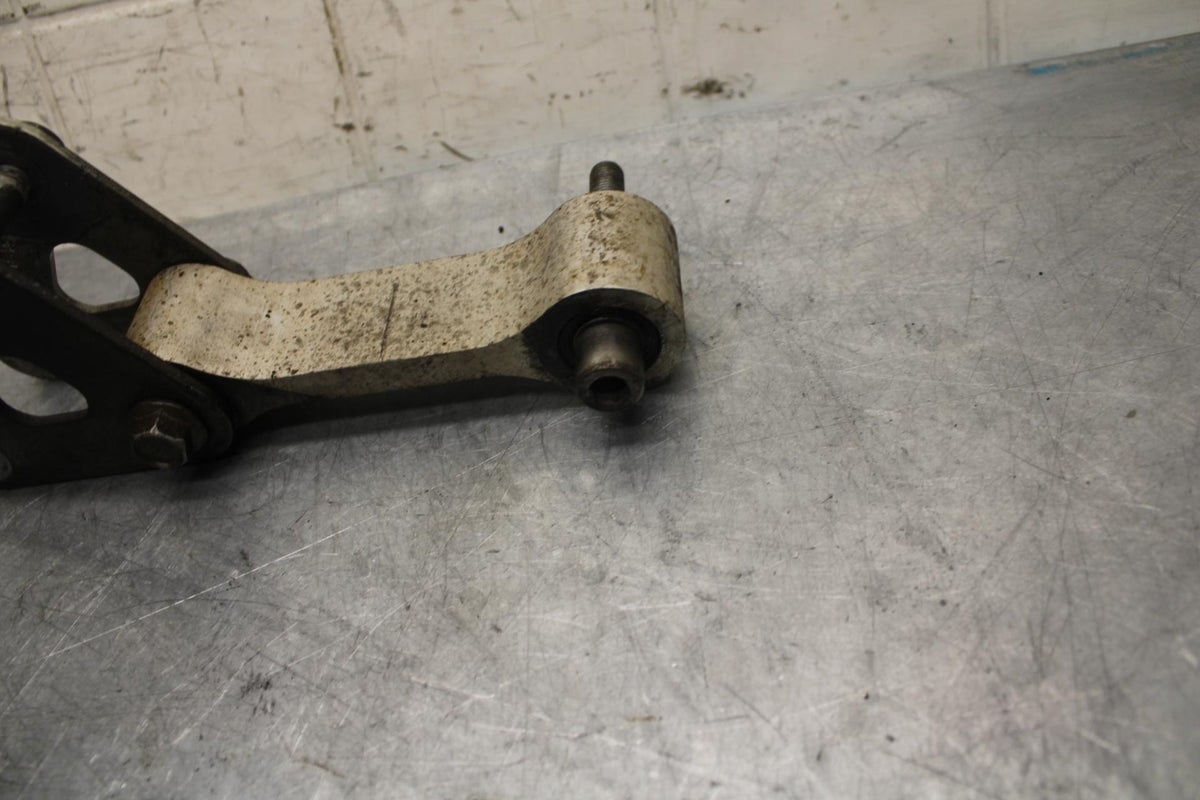 2006 Honda Interceptor 800 VFR800A ABS REAR DOGBONE SHOCK LINKAGE LINK BB39