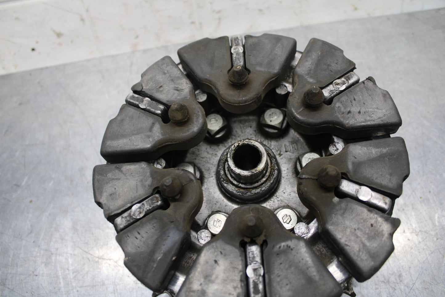 75 SUZUKI GT 550 REAR HUB SPROCKET  DAMPERS CUSH ABSORBERS BB72