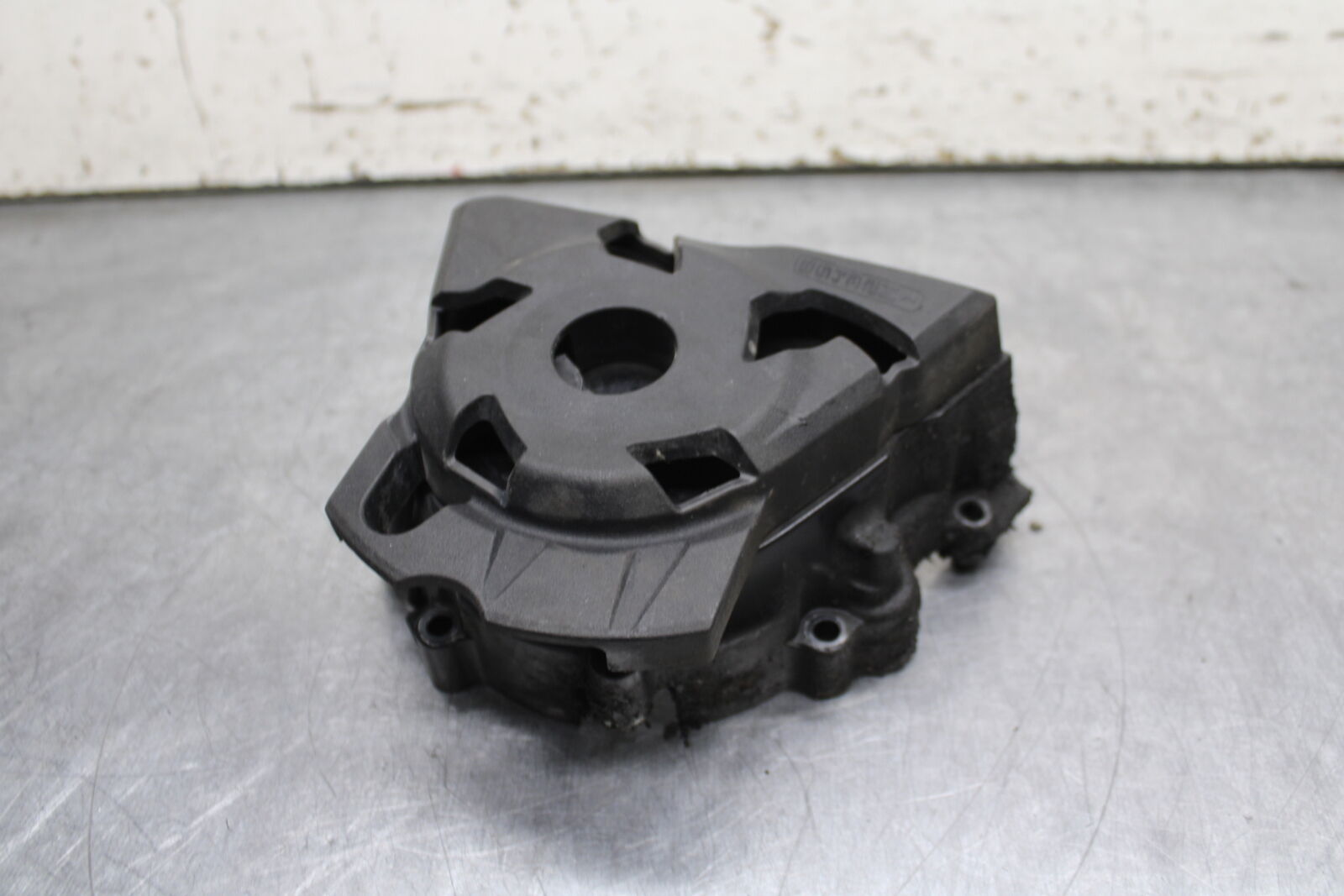 12-13 KAWASAKI Z1000 ENGINE SPROCKET COVER BB743