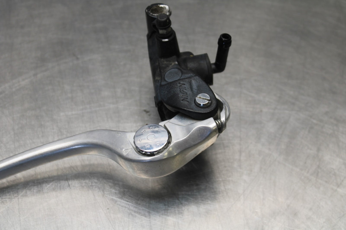 12 TRIUMPH STREET TRIPLE R FRONT BRAKE MASTER CYLINDER w/ LEVER BB914