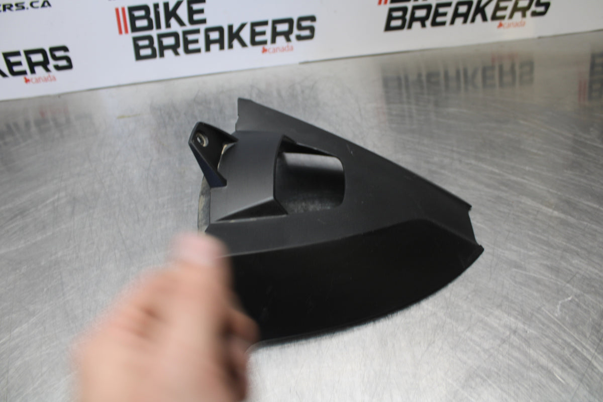 10-11 BMW S1000RR REAR BACK WHEEL TIRE HUGGER FENDER BB168