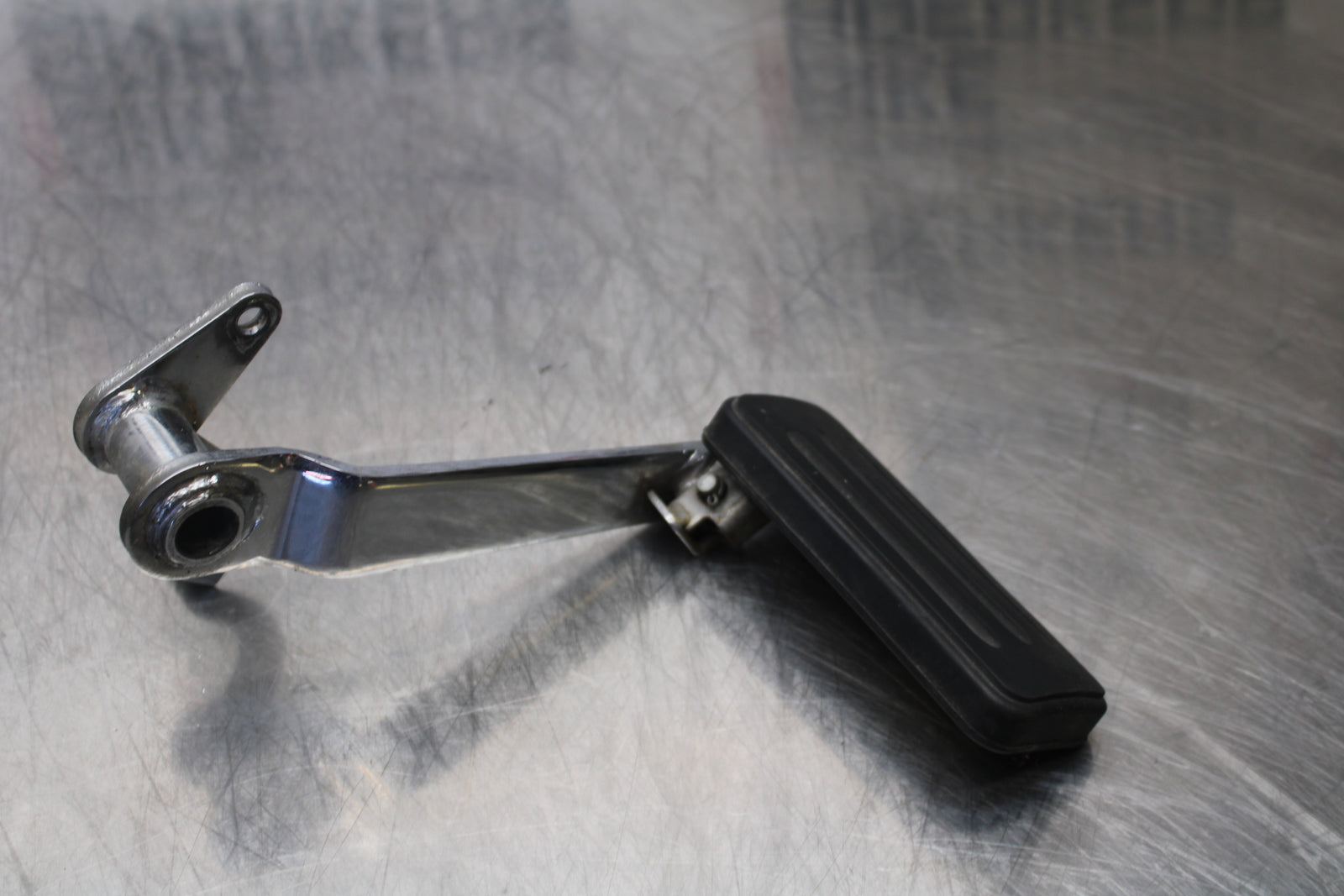 04 YAMAHA ROAD STAR XV1700A RIGHT REARSET BRAKE FOOT PEDAL BB155