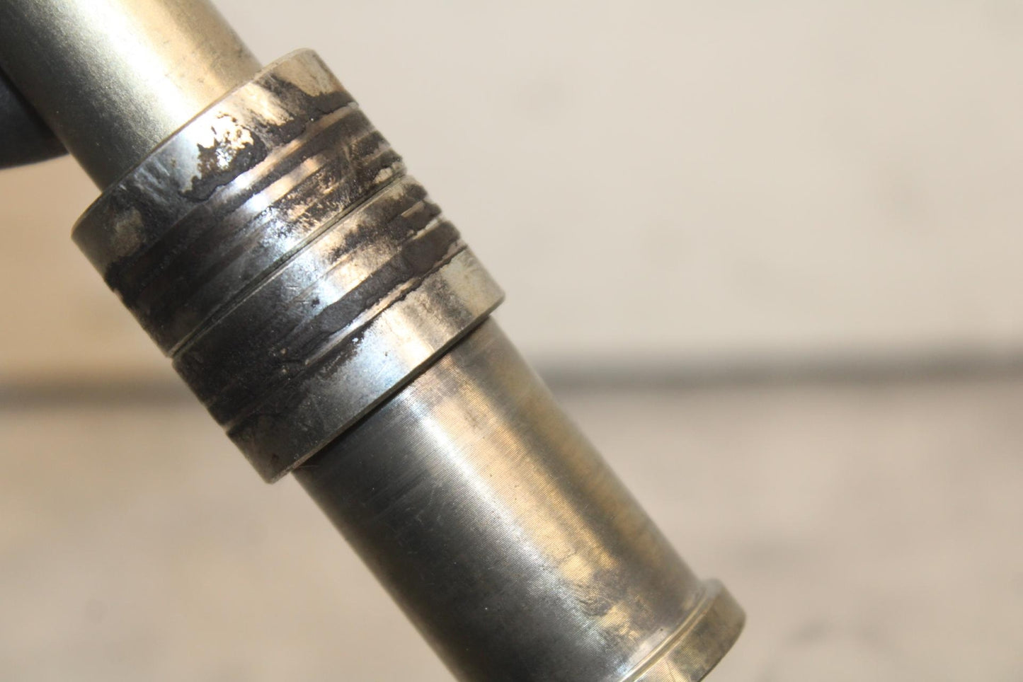 12-17 KAWASAKI ER-6N Z650 FRONT WHEEL RIM AXLE PIVOT BOLT BB607