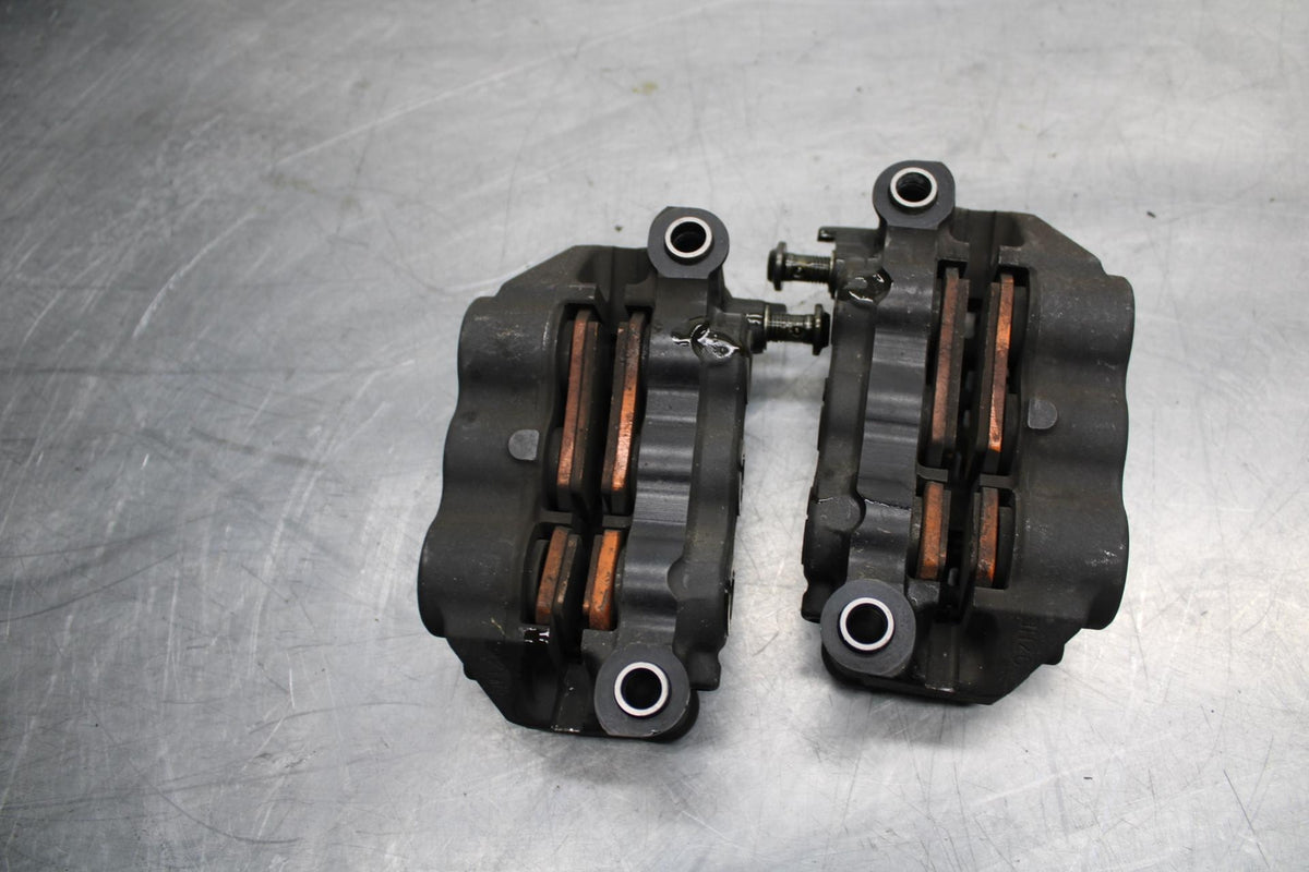 09-14 YAMAHA YZF R1 RIGHT LEFT FRONT BRAKE CALIPER SET PAIR CALIPERS BB471