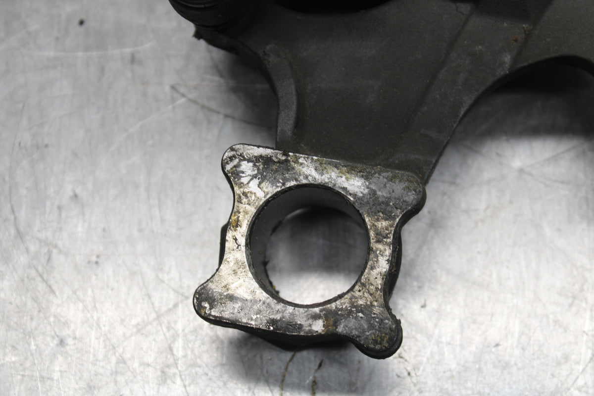 08-10 SUZUKI GSXR750 REAR BACK BRAKE CALIPER W MOUNT BRACKET BB127