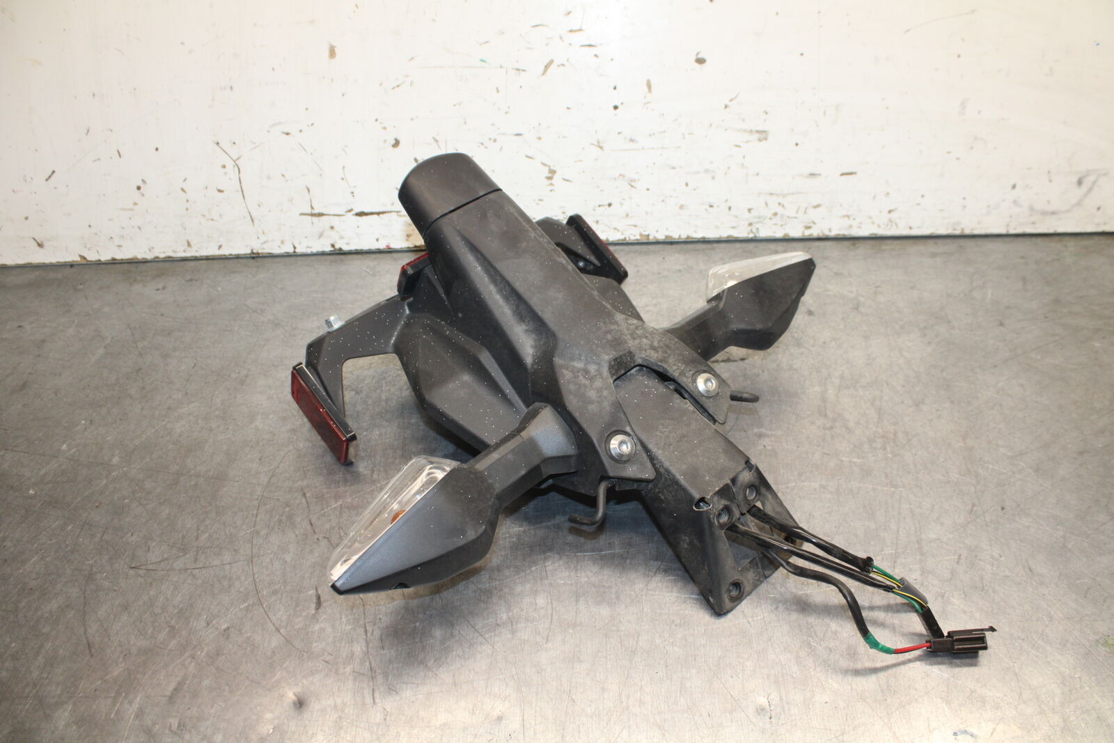 18-23 KAWASAKI NINJA 400 EX400 ABS REAR BACK FENDER MUD GUARD BB747