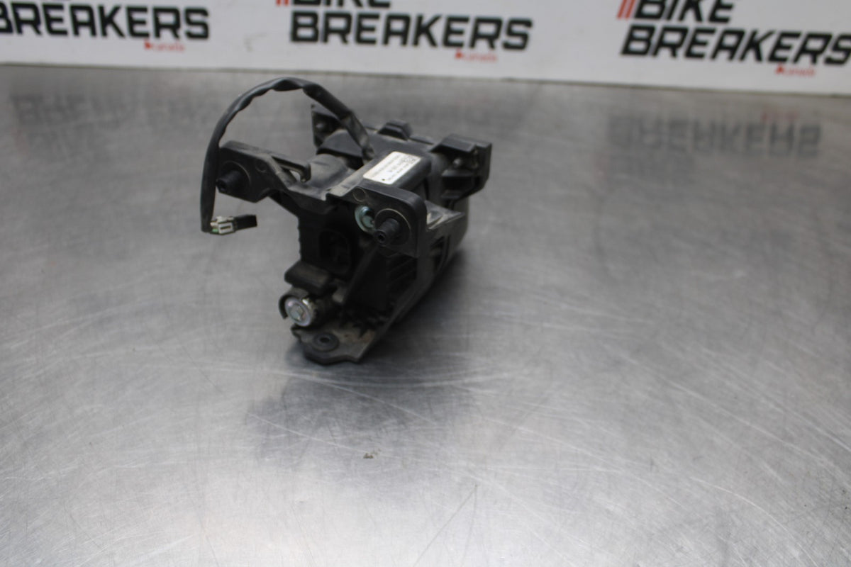 22-25 YAMAHA YZF R7 FRONT HEADLIGHT HEAD LIGHT LAMP BB769