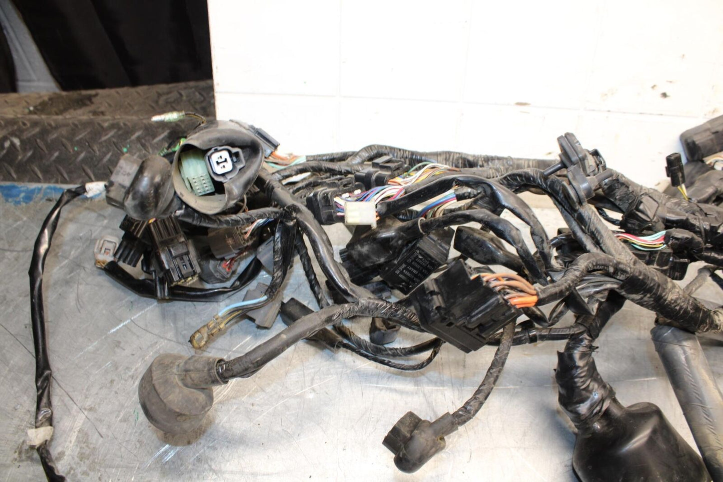 07-08 KAWASAKI CONCOURS 1400 ABS MAIN  WIRING HARNESS MOTOR WIRE LOOM BB449