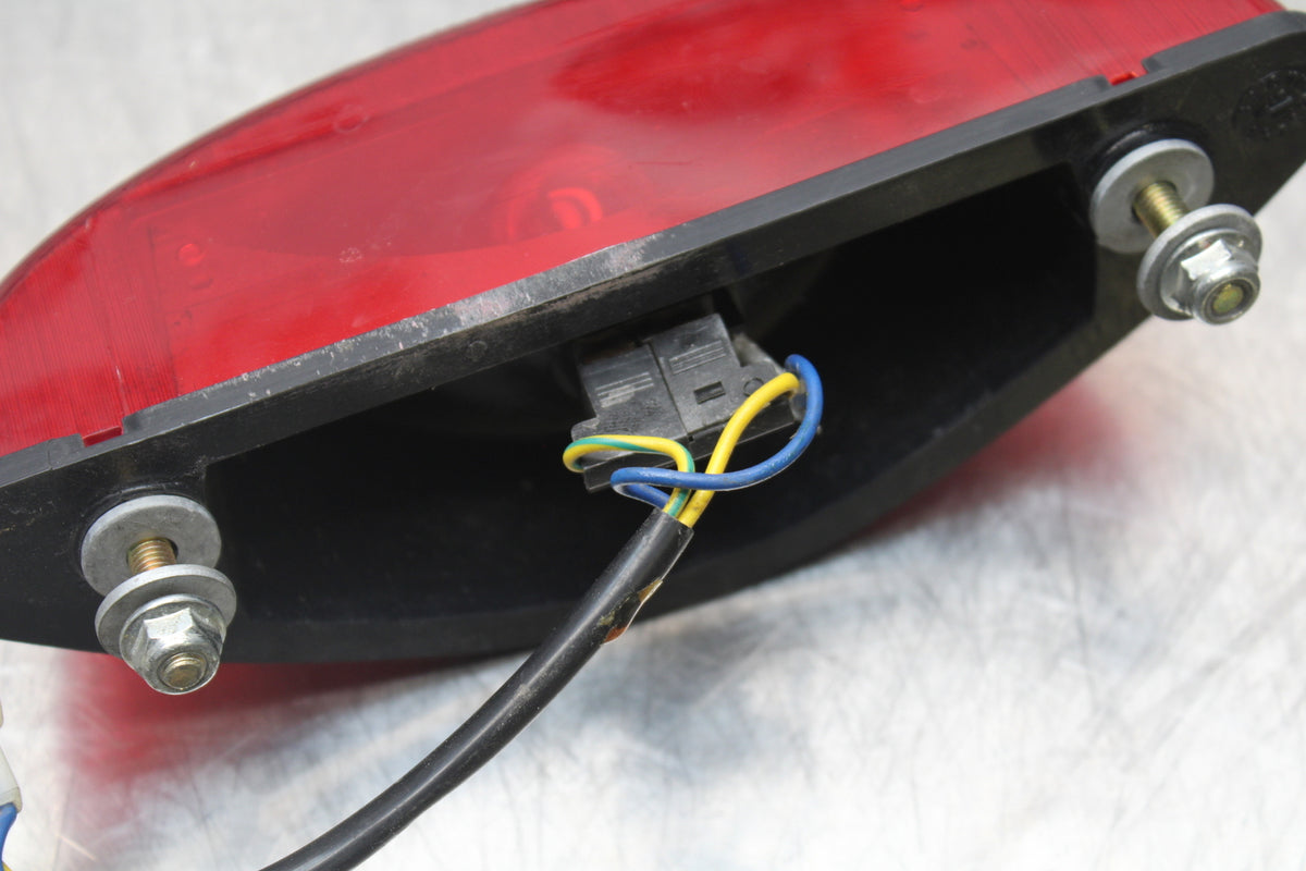 08 MOTO GUZZI BREVA 750 REAR TAIL TAILLIGHT BACK BRAKE LIGHT BB154