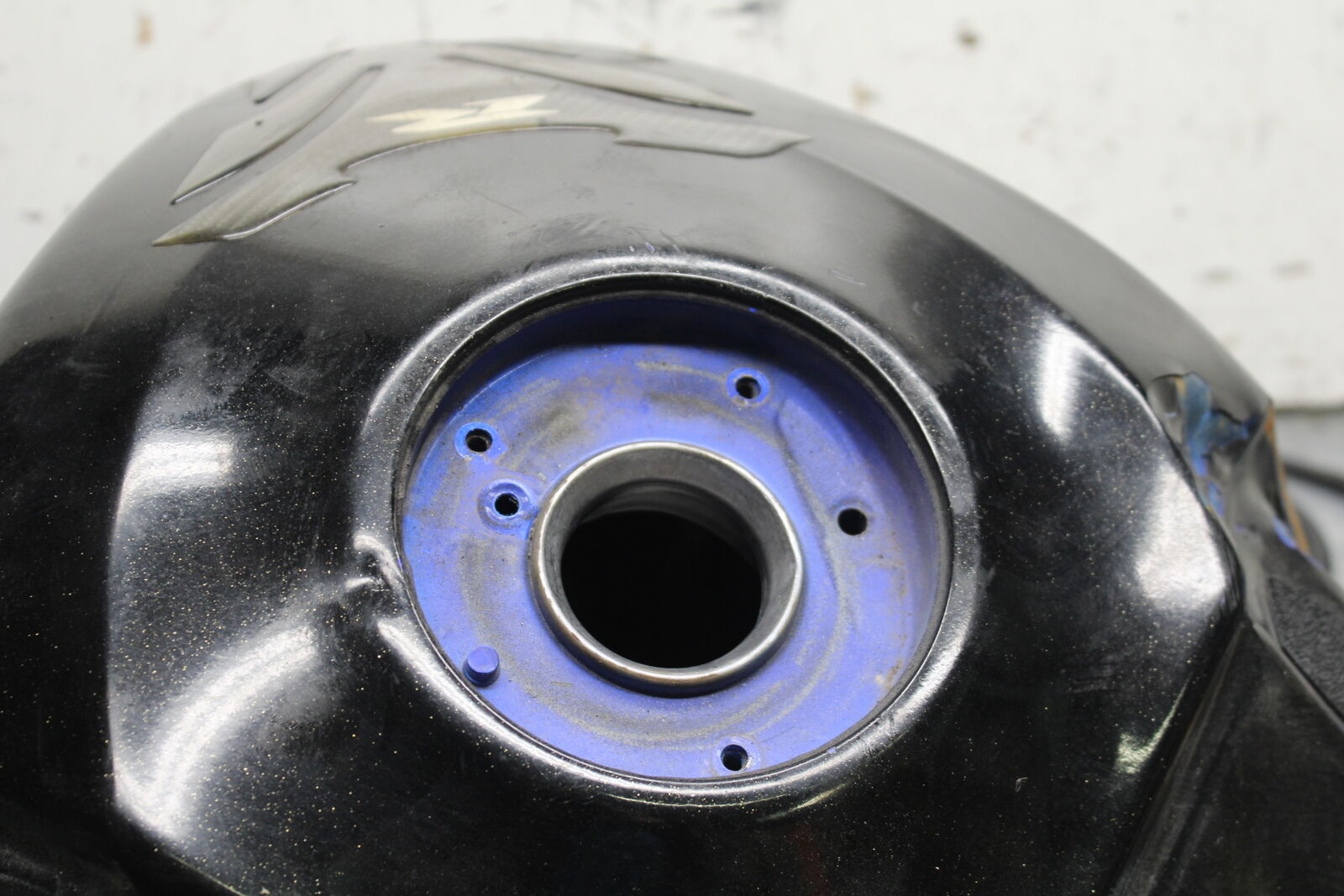 06-07 SUZUKI GSXR 600 GAS TANK FUEL CELL PETROL RESERVOIR BB737