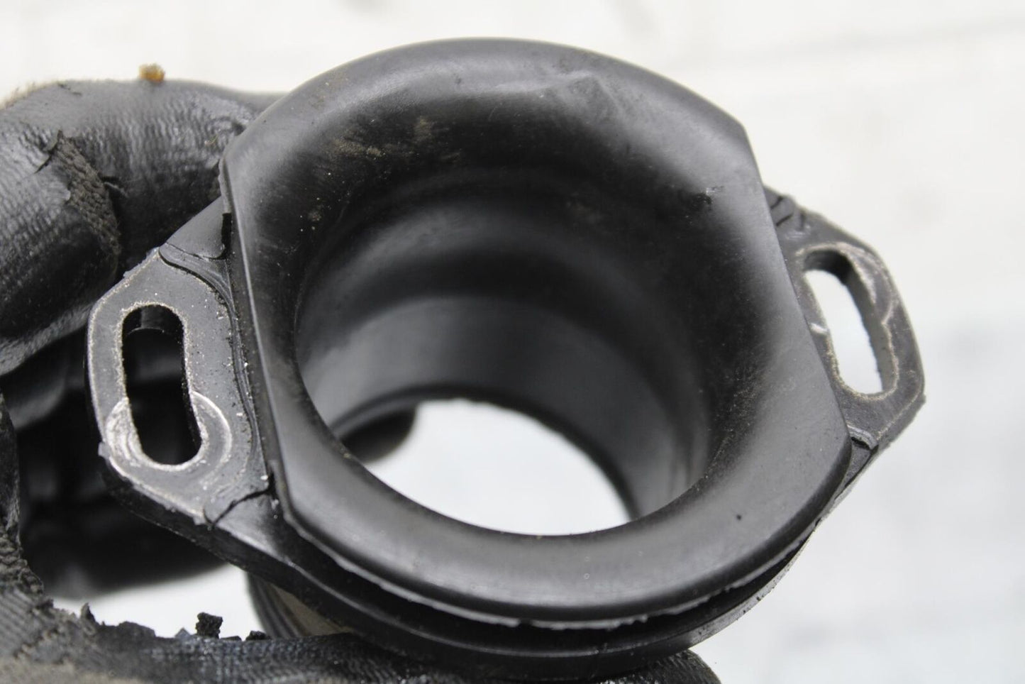 2000 Kawasaki Ninja ZX12R ZX1200A AIRBOX INTAKE VELOCITY STACKS BB565