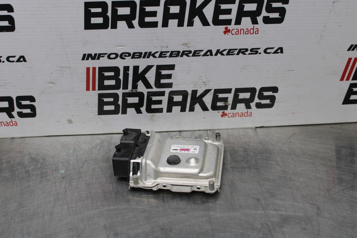 13-16 KTM 390 DUKE ECU COMPUTER CONTROLLER UNIT BLACK BOX ECM CDI  BB815