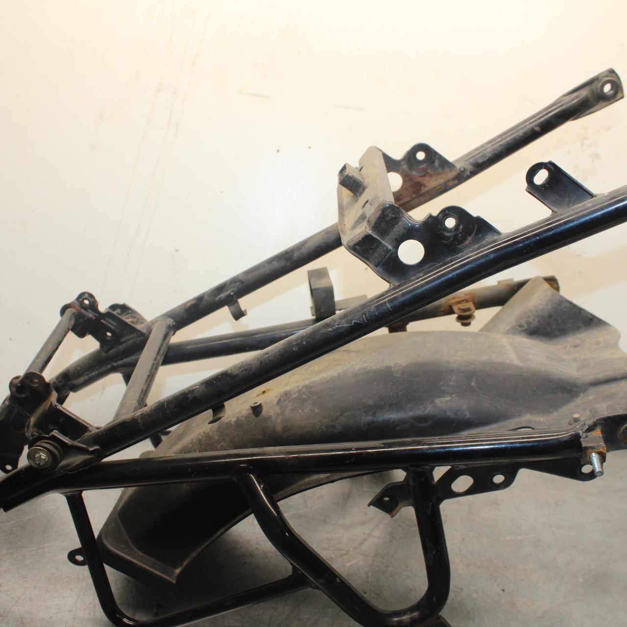 1988 Yamaha FZ600 REAR SUBFRAME BACK SUB FRAME BB601