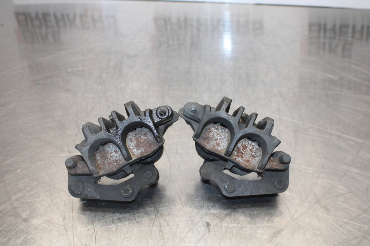 00 SUZUKI SV650 RIGHT LEFT FRONT BRAKE CALIPER SET PAIR CALIPERS BB156
