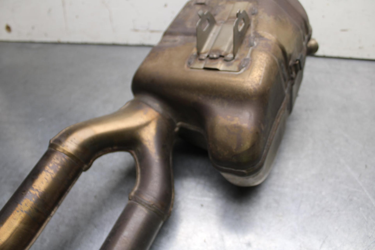 20-23 APRILIA RS660 EXHAUST HEADERS W HONEYCOMB MUFFLER  BB643