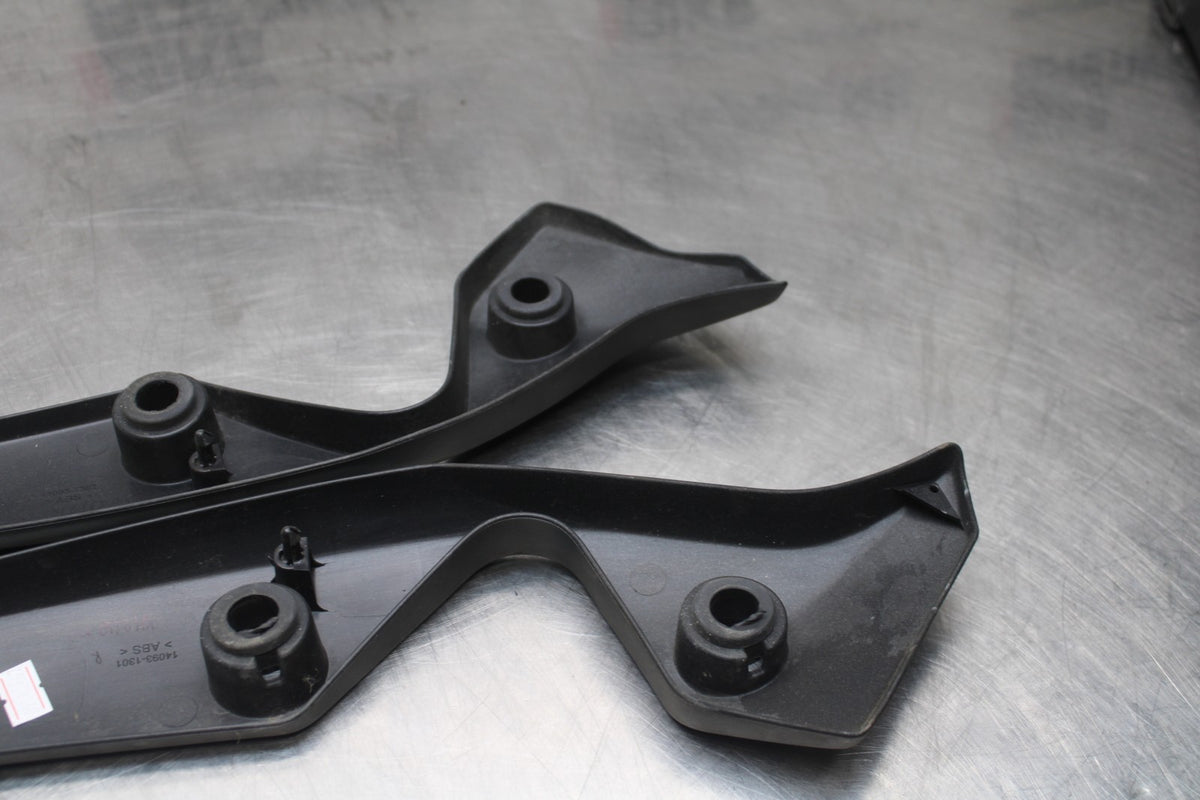 24-25 KAWASAKI ELIMINATOR 450 REAR STRUT FRAME COVER BB869