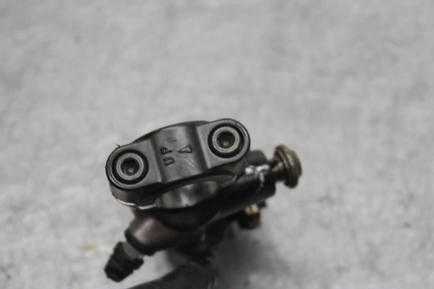 06 YAMAHA YZF R6 FRONT BRAKE MASTER CYLINDER BB716