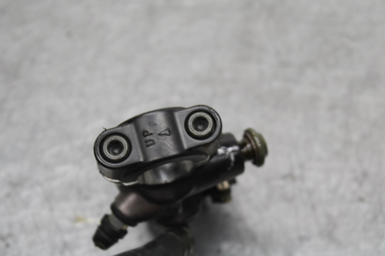 06 YAMAHA YZF R6 FRONT BRAKE MASTER CYLINDER BB716