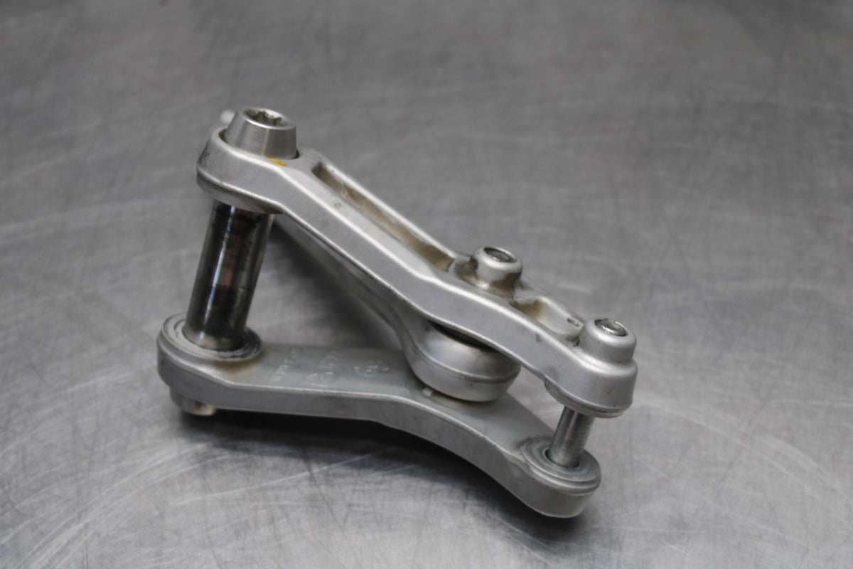 16 DUCATI 959 PANIGALE REAR DOGBONE SHOCK LINKAGE LINK BB912