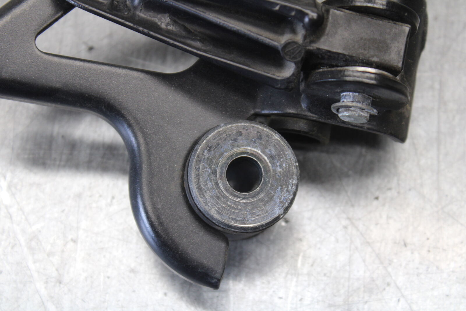 17-24 SUZUKI SV650 RIGHT REAR BACK PASSENGER PEG BB706