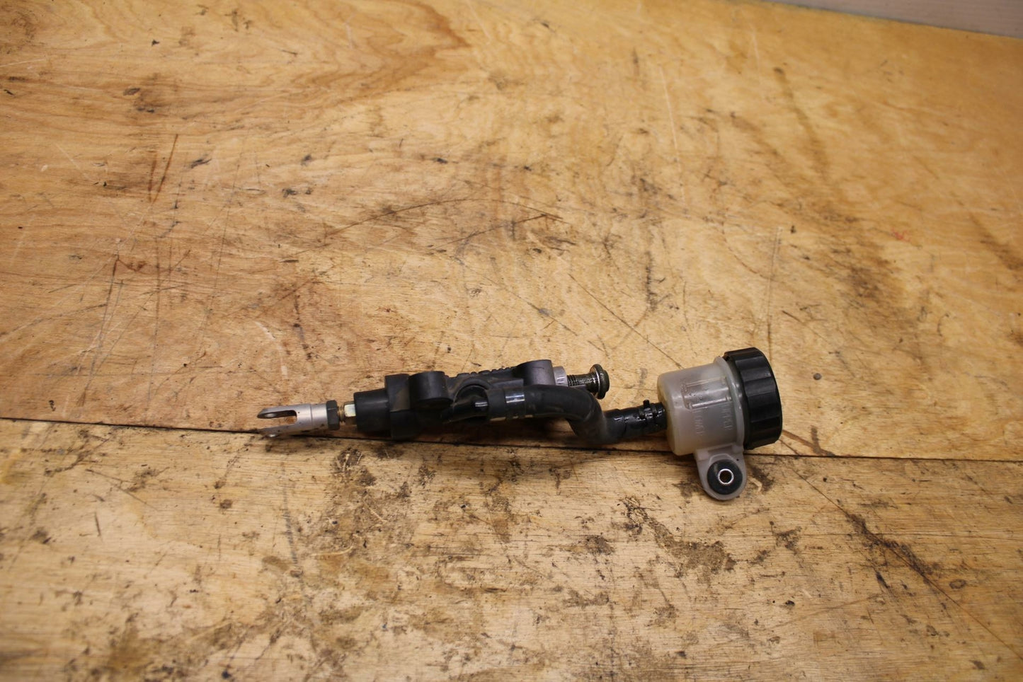 07-08 YAMAHA YZF R1 REAR BACK BRAKE MASTER CYLINDER W RESERVOIR BREMBO BB333