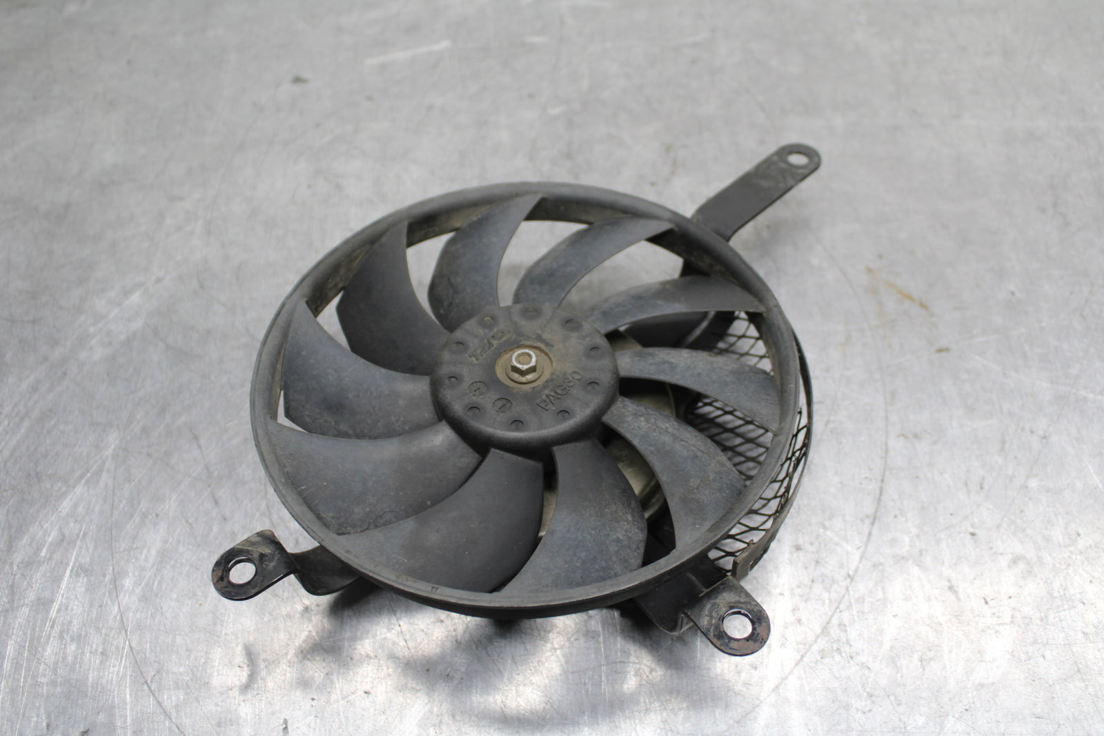 08-10 SUZUKI GSXR 600 ENGINE RADIATOR COOLING FAN BB116