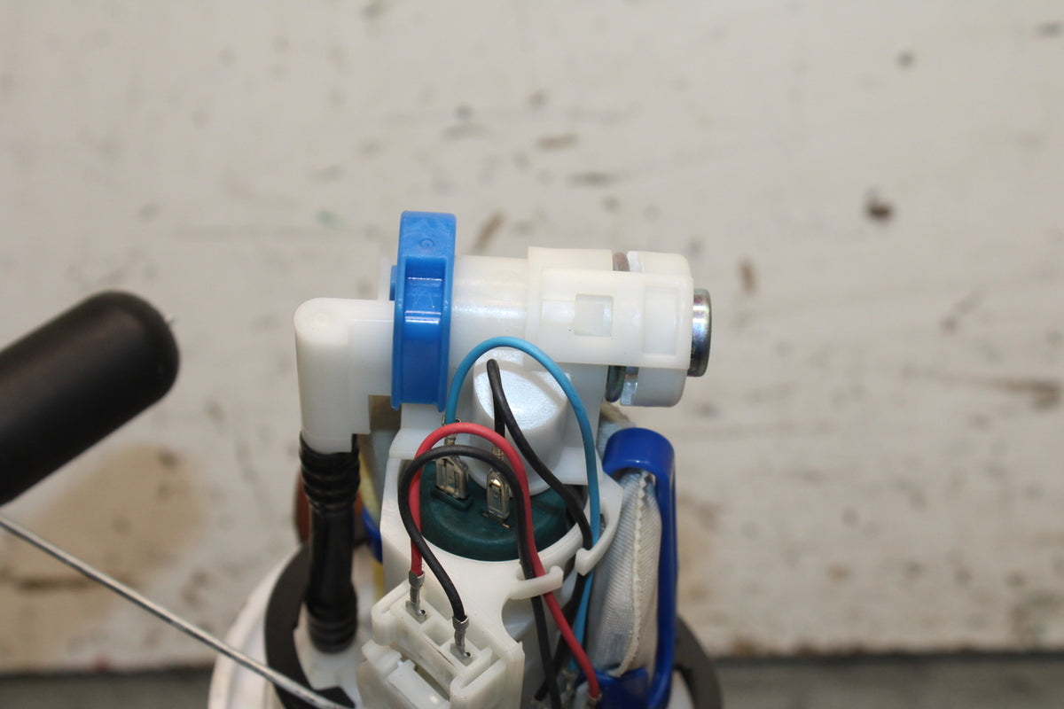 15-17 YAMAHA YZF R3 FUEL PUMP GAS PETROL SENDER UNIT BB111