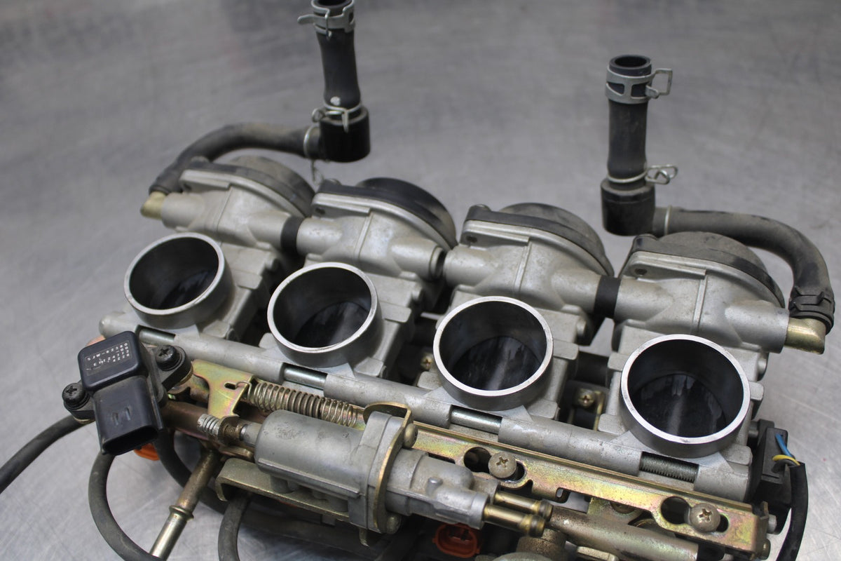 05 YAMAHA YZF R6 MAIN FUEL INJECTORS / THROTTLE BODIES BB858
