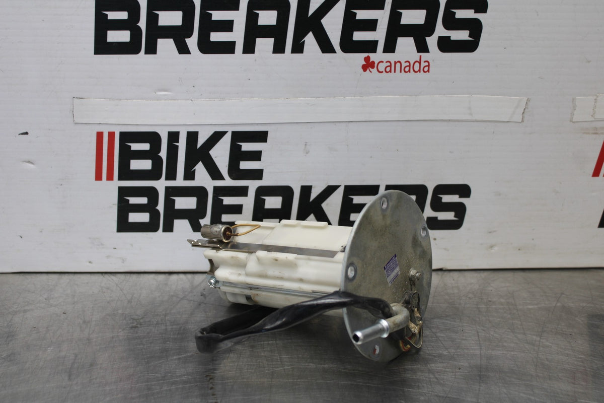 08 KAWASAKI NINJA ZX10R FUEL PUMP GAS PETROL SENDER UNIT BB902