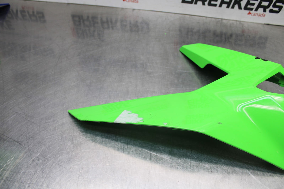 24-25 KAWASAKI NINJA ZX4R LEFT MID UPPER SIDE FAIRING COWL PLASTIC BB827
