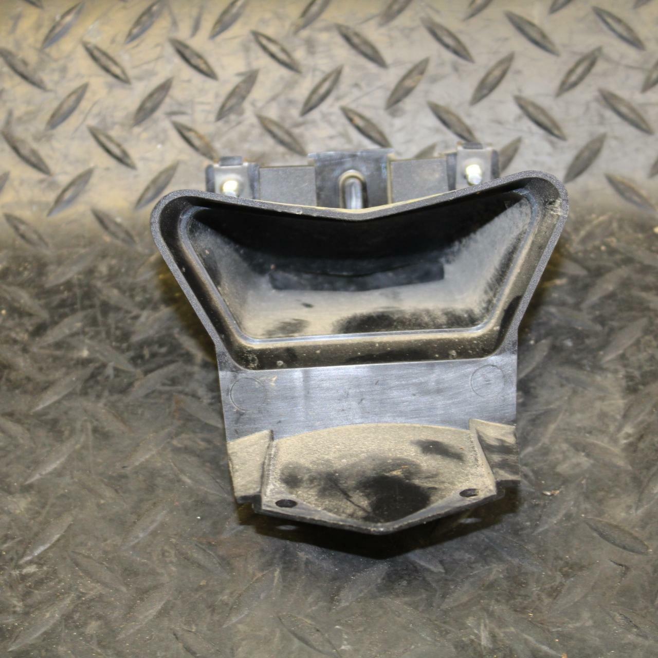 19 YAMAHA YZF R3 RAM AIR INTAKE TUBE DUCT BB177