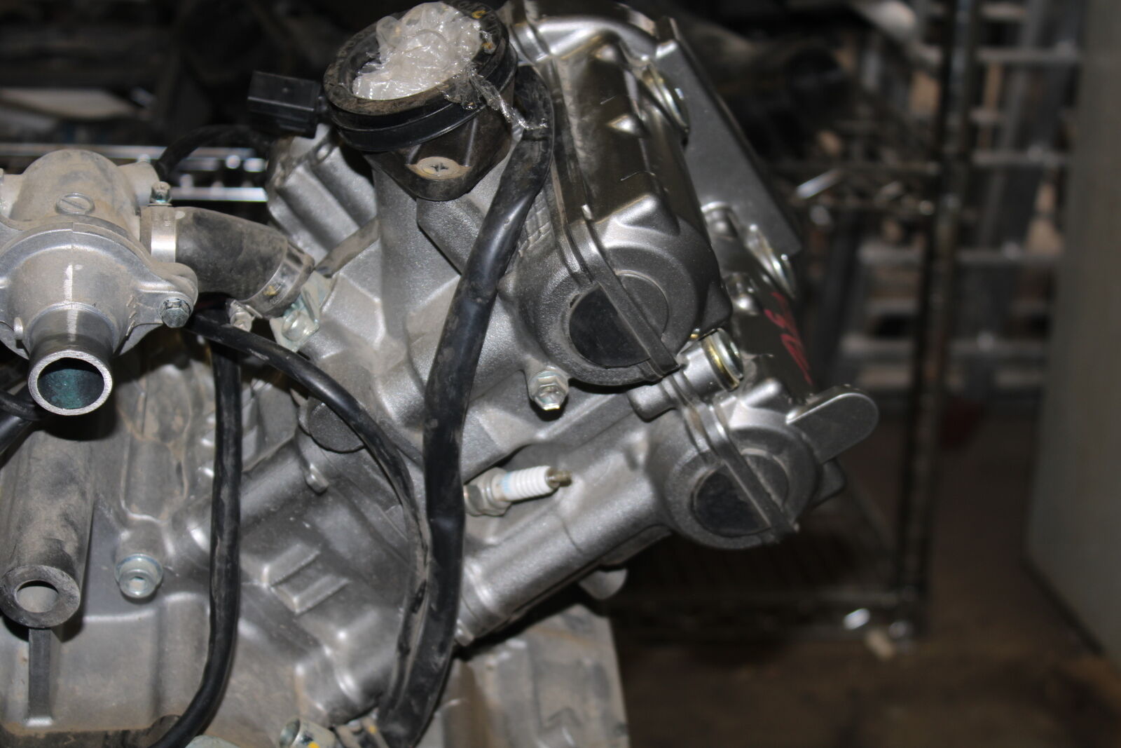 18-24 SUZUKI SV650 ENGINE MOTOR BB512