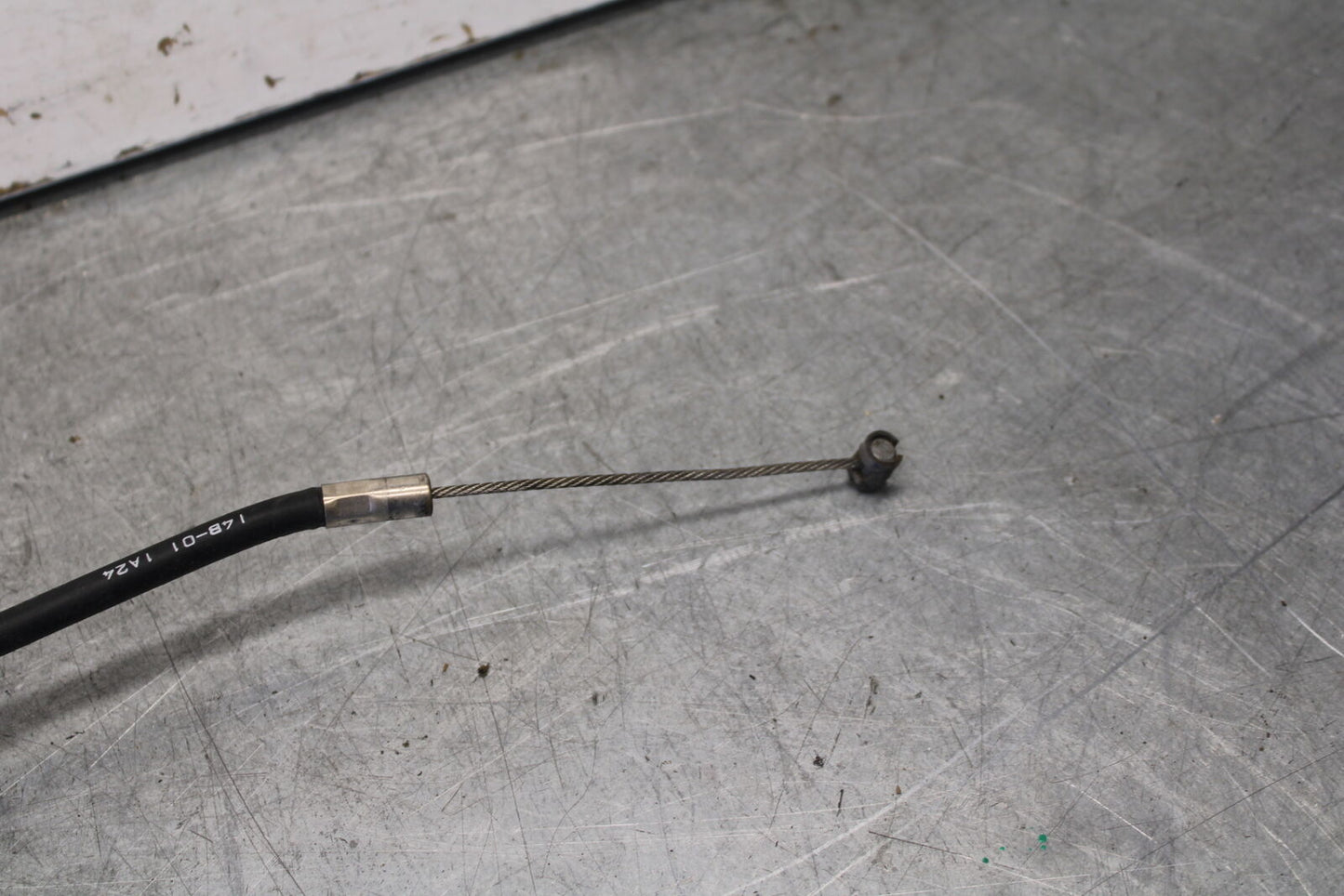 09-14 YAMAHA YZF R1 CLUTCH CABLE LINE BB696