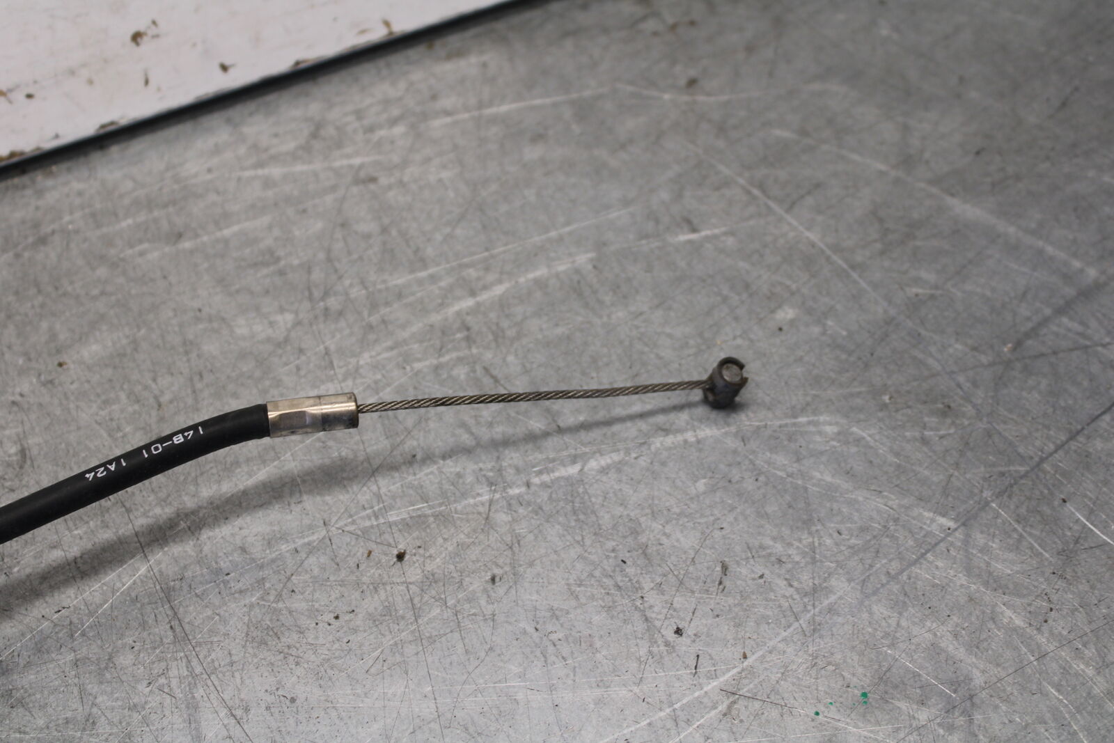 09-14 YAMAHA YZF R1 CLUTCH CABLE LINE BB696