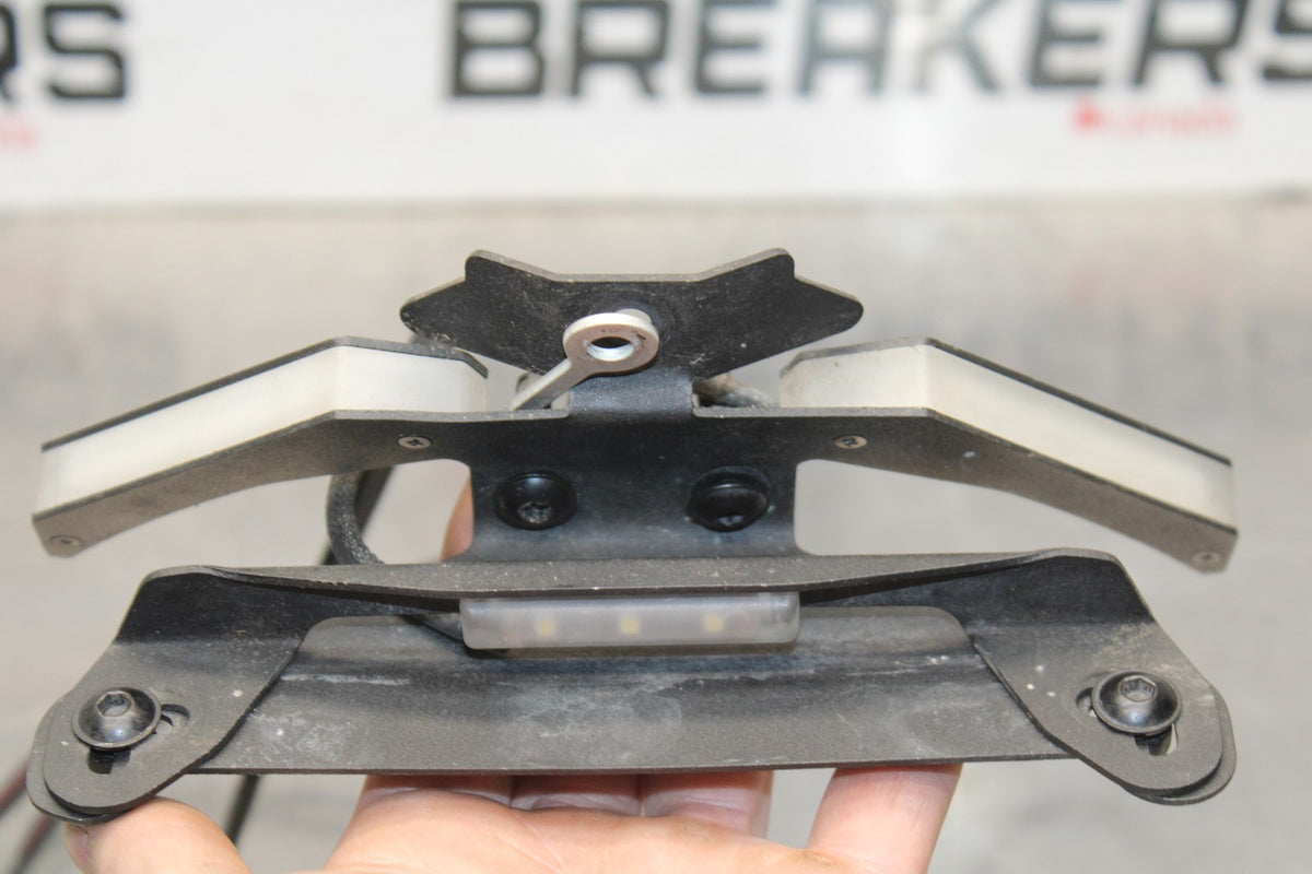 18 YAMAHA YZF R1 FENDER ELIMINATOR LICENSE PLATE BRACKET BB838