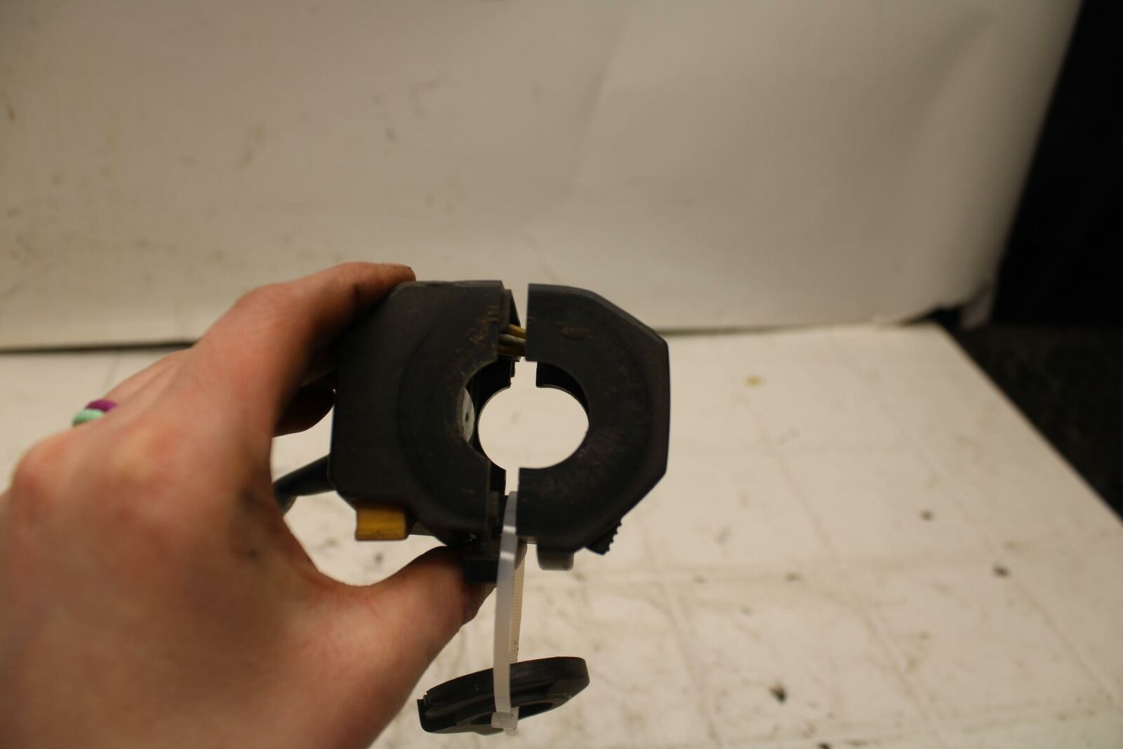 93 SUZUKI KATANA 600 GSX600F LEFT CLIP ON HANDLE HORN SIGNALS SWITCH BB400